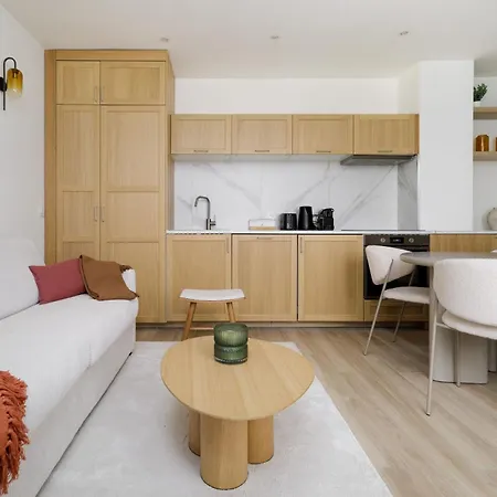 Modern Next To Saint Germain 4pax Appartement